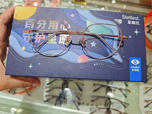 贵州晶朗眼科医院的技术与设备精良吗