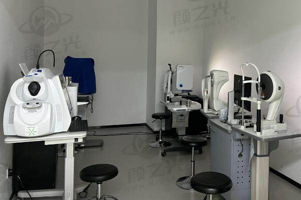 北京普祥眼科医院医生团队