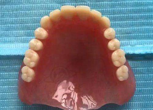 达州医附大口腔技术设备