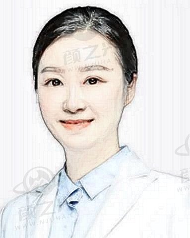 金昀