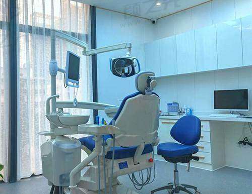 绵阳医博口腔门诊部医生团队